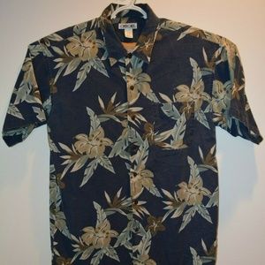 CHEROKEE Hawaiian-Style Men's Shirt Size L